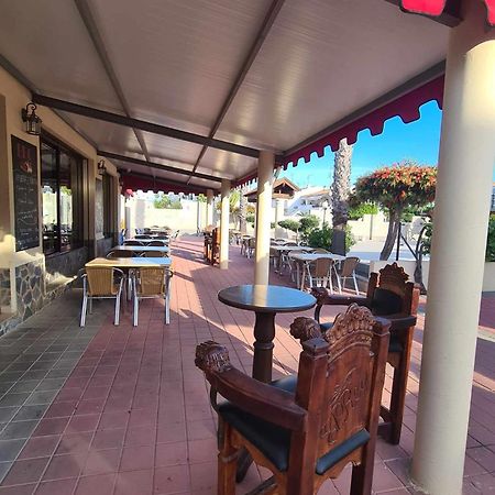 Alex Bungalow Apartman Torrevieja Kültér fotó