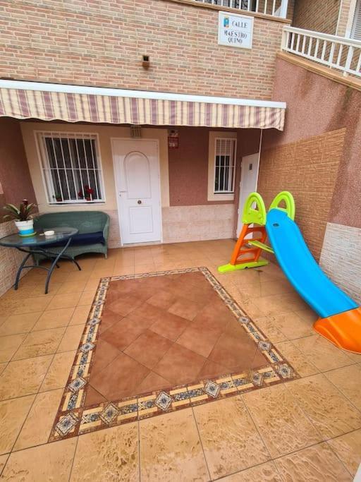 Alex Bungalow Apartman Torrevieja Kültér fotó